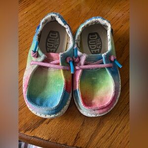 Girls Hey Dude Shoes